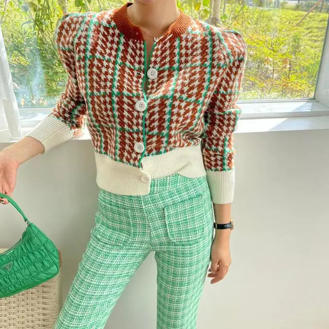 Chic Women's Long-Sleeved Knitted Sweater for Fall/Winter