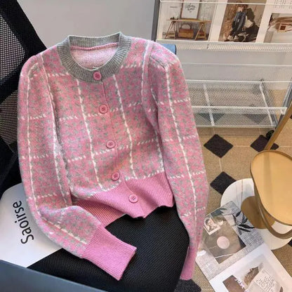 Chic Women's Long-Sleeved Knitted Sweater for Fall/Winter